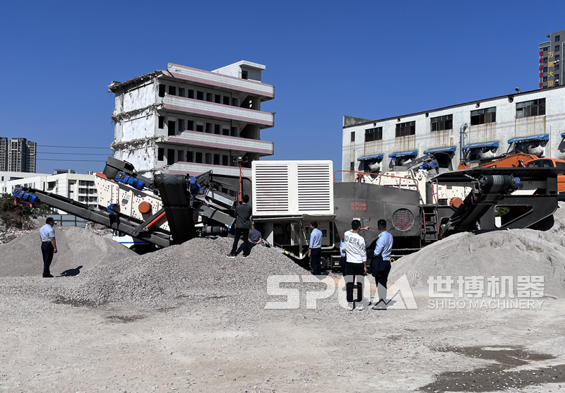 履帶式建筑垃圾粉碎機(jī)